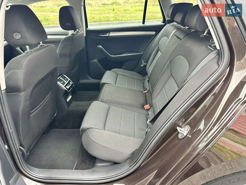 Универсал Skoda Superb 2019 в Виннице