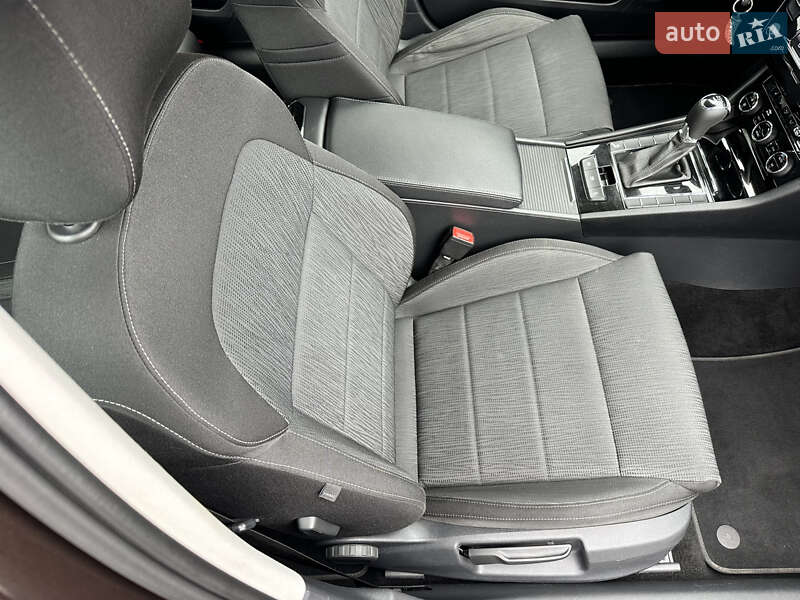 Универсал Skoda Superb 2019 в Виннице