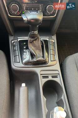 Ліфтбек Skoda Superb 2011 в 