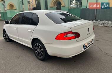 Ліфтбек Skoda Superb 2011 в 