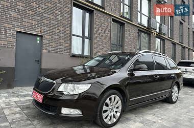 Универсал Skoda Superb 2012 в 