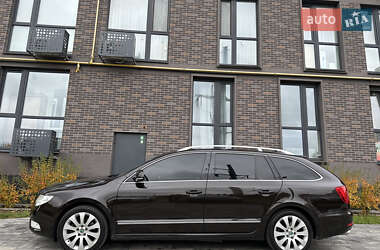 Универсал Skoda Superb 2012 в 
