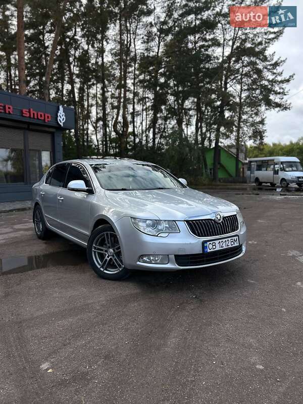 Лифтбек Skoda Superb 2010 в Нежине