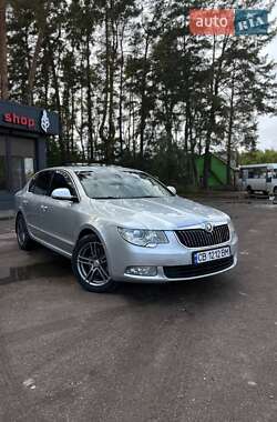 Лифтбек Skoda Superb 2010 в 