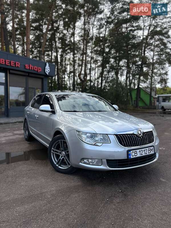Лифтбек Skoda Superb 2010 в Нежине