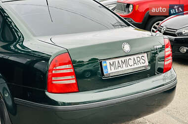 Ліфтбек Skoda Superb 2004 в 