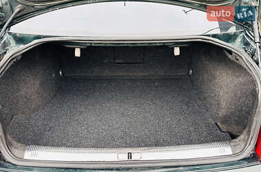 Ліфтбек Skoda Superb 2004 в 