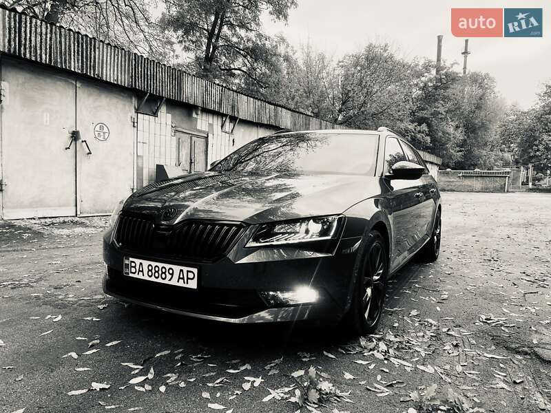 Универсал Skoda Superb 2018 в Кропивницком