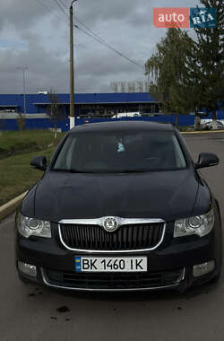 Ліфтбек Skoda Superb 2009 в Дубні