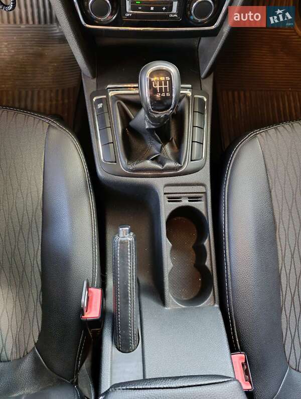 Лифтбек Skoda Superb 2010 в Николаеве