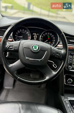 Универсал Skoda Superb 2010 в 