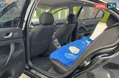 Лифтбек Skoda Superb 2007 в 