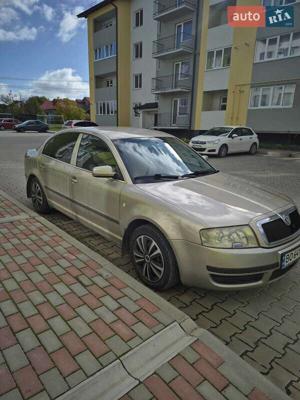Лифтбек Skoda Superb 2005 в Тернополе фото 5 Лифтбек Skoda Superb 2005 в Тернополе