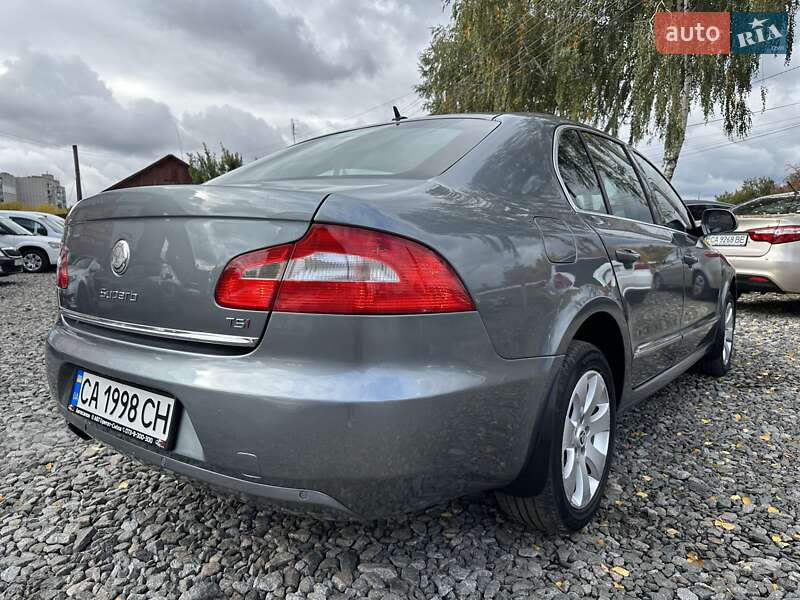 Лифтбек Skoda Superb 2011 в Смеле фото 5 Лифтбек Skoda Superb 2011 в Смеле