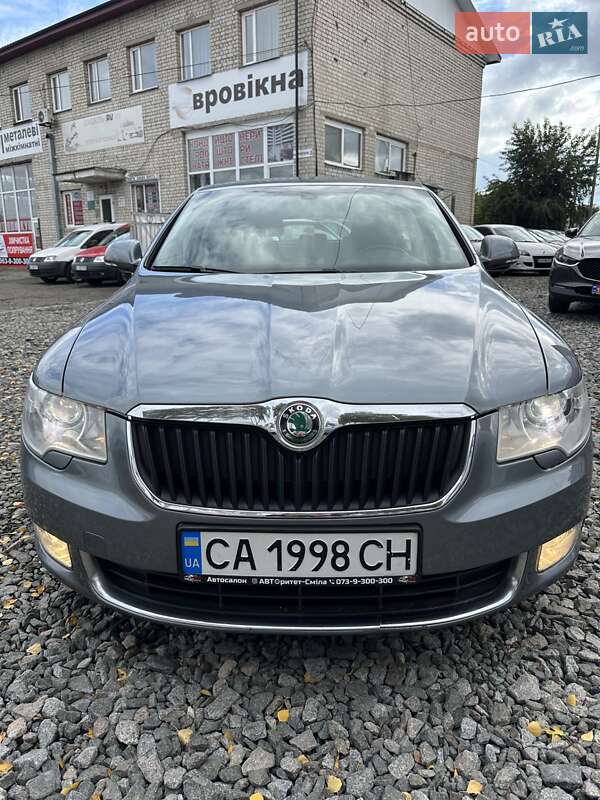 Лифтбек Skoda Superb 2011 в Смеле фото 10 Лифтбек Skoda Superb 2011 в Смеле