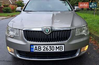 Лифтбек Skoda Superb 2010 в Виннице