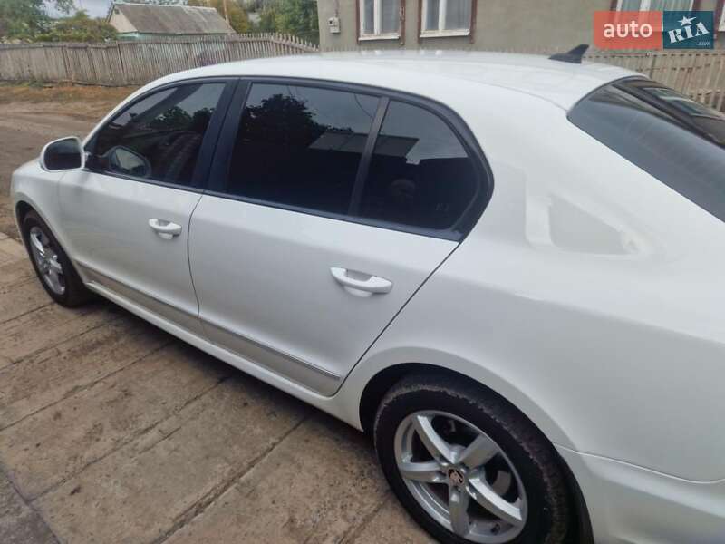 Ліфтбек Skoda Superb 2014 в Полтаві