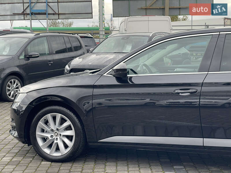Ліфтбек Skoda Superb 2022 в Мукачевому фото 12 Ліфтбек Skoda Superb 2022 в Мукачевому