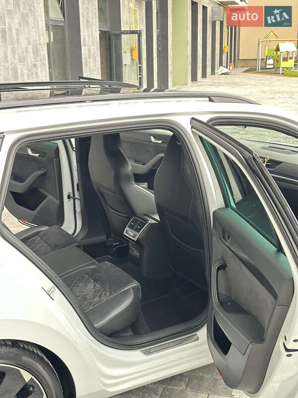 Универсал Skoda Superb 2020 в Львове