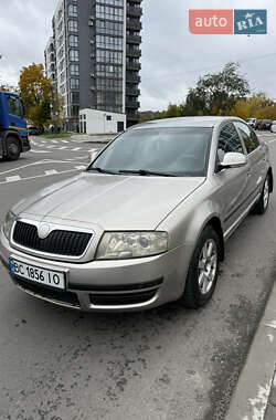 Ліфтбек Skoda Superb 2006 в Львові