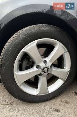 Универсал Skoda Superb 2014 в 
