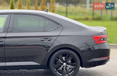 Лифтбек Skoda Superb 2021 в 