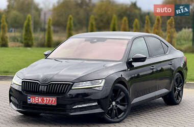 Лифтбек Skoda Superb 2021 в 