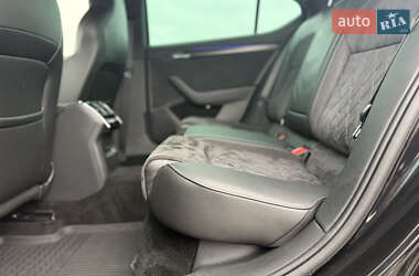 Лифтбек Skoda Superb 2021 в 
