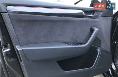 Лифтбек Skoda Superb 2019 в 