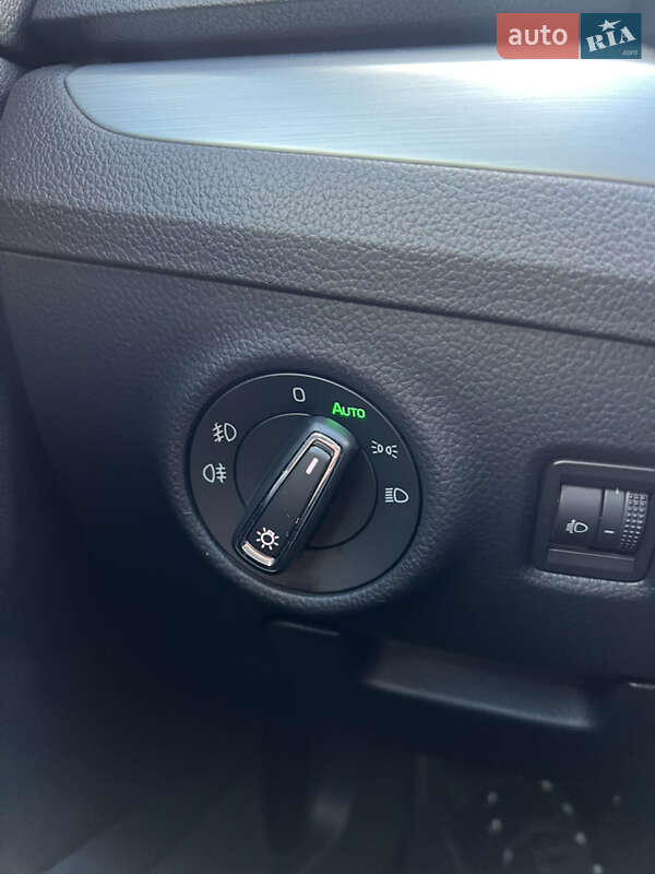 Лифтбек Skoda Superb 2016 в Виннице
