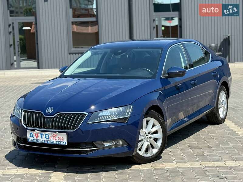Лифтбек Skoda Superb 2015 в Кривом Роге
