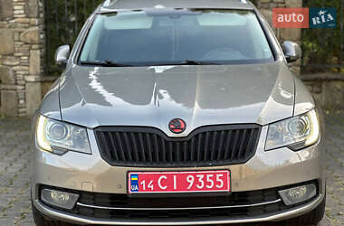 Універсал Skoda Superb 2014 в Надвірній