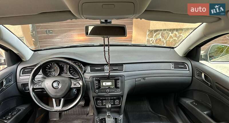 Універсал Skoda Superb 2014 в Надвірній