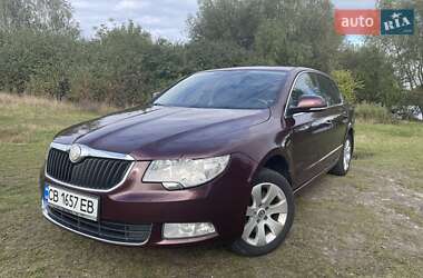 Лифтбек Skoda Superb 2010 в 