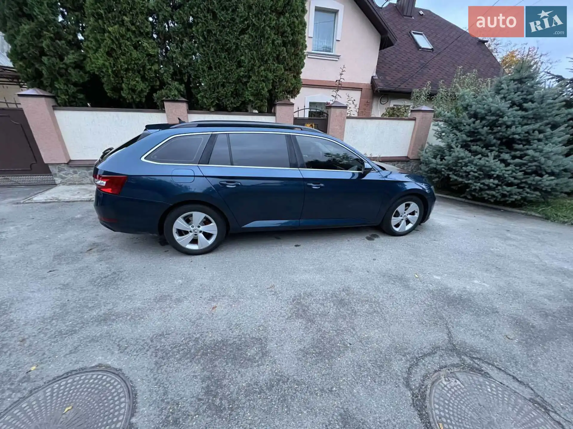 2016 Skoda Superb - мініатюра 9