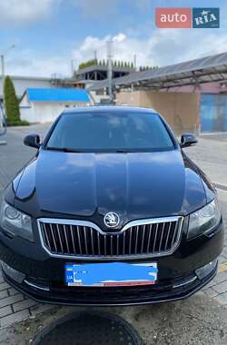 Ліфтбек Skoda Superb 2014 в  фото 3 Ліфтбек Skoda Superb 2014 в