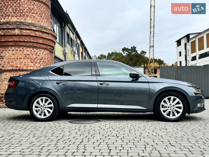 Лифтбек Skoda Superb 2017 в Коломые фото 15 Лифтбек Skoda Superb 2017 в Коломые
