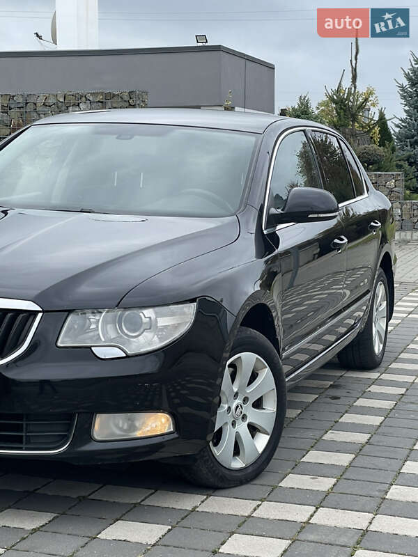 Лифтбек Skoda Superb 2010 в Стрые