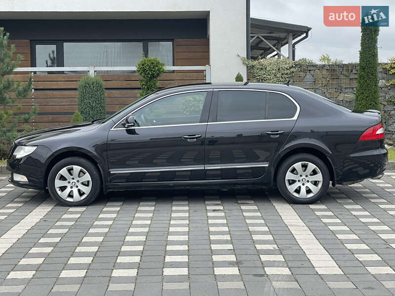 Лифтбек Skoda Superb 2010 в Стрые