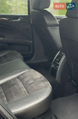 Лифтбек Skoda Superb 2010 в 