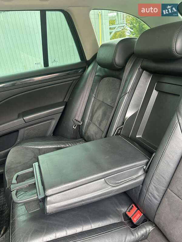 Универсал Skoda Superb 2011 в Бурштыне