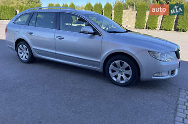 Универсал Skoda Superb 2013 в Луцке