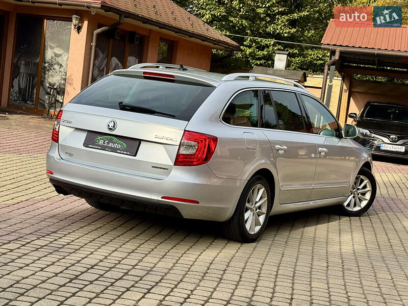 Універсал Skoda Superb 2015 в Мукачевому