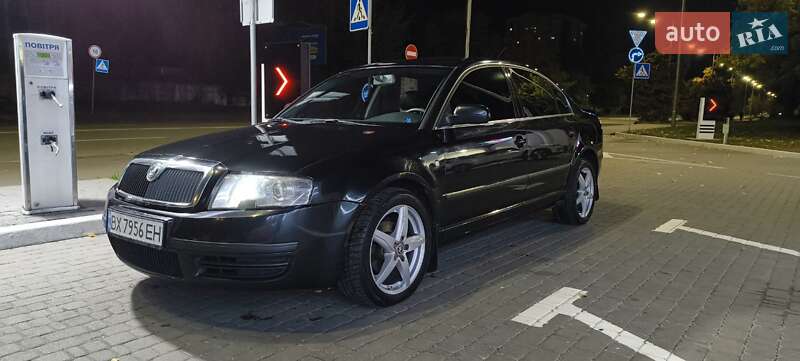 Лифтбек Skoda Superb 2006 в Киеве