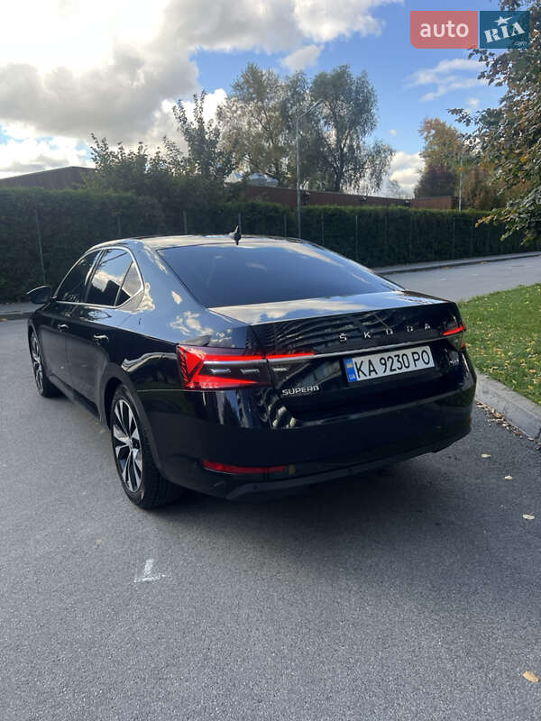 Лифтбек Skoda Superb 2019 в Киеве