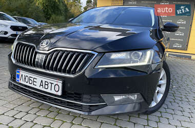 Ліфтбек Skoda Superb 2017 в Львові