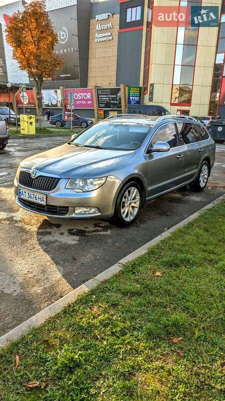 Универсал Skoda Superb 2012 в 