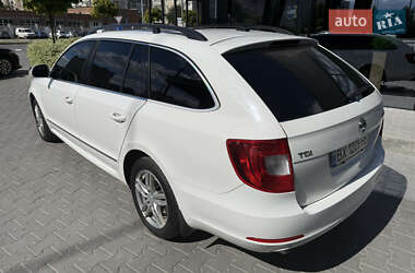 Универсал Skoda Superb 2011 в Хмельницком