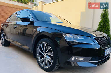 Ліфтбек Skoda Superb 2017 в 