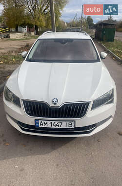 Универсал Skoda Superb 2018 в Коростене